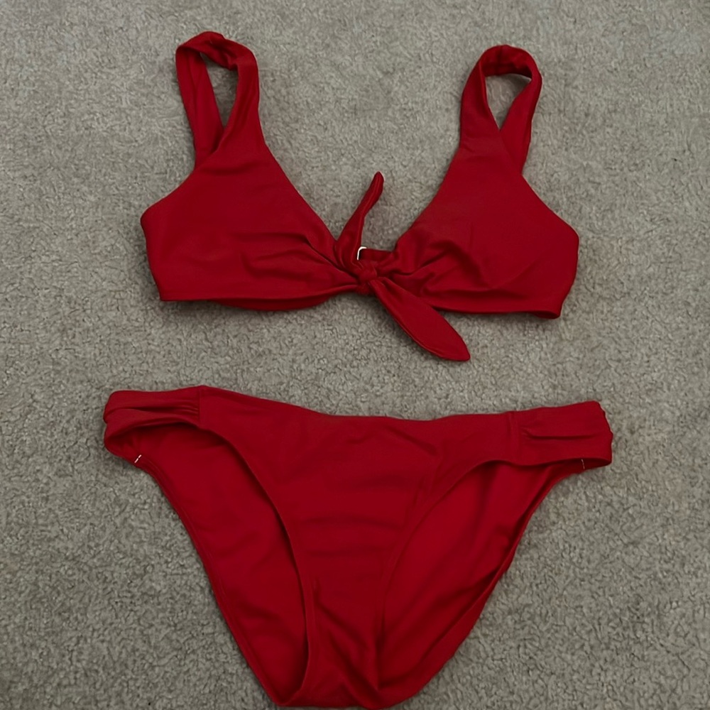 Red hollister swim set